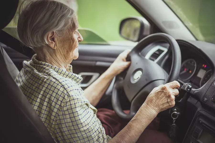 When should seniors stop driving?
